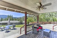 Private Pool and Game Room Family Weaverville Gem - Homestays