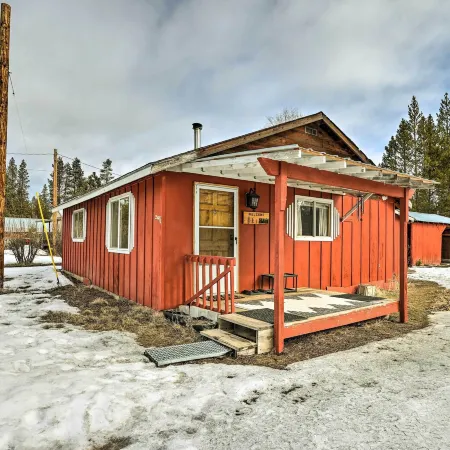 Private la Pine Cabin Rental 30 Mi to Bend!