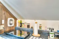 Cozy Catskills Vacation Rental with Deck! - Pools