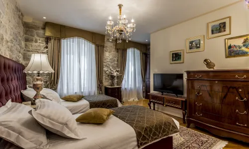 Villa Nepos Hotel