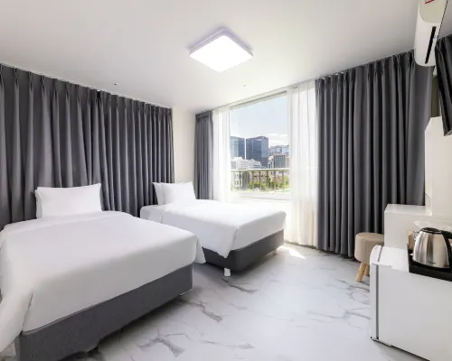 MJ HOTEL JONGNO Hotels near Gallery is