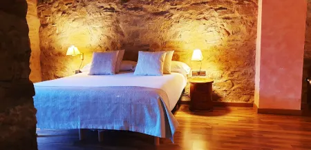 Can Gasparó HotelRural&Restaurant Отели в г. Ripolles