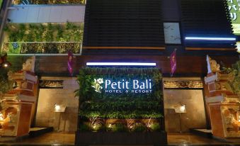 Hotel Petit Bali Higashi Shinjuku - Adult Only