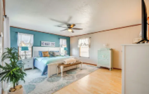 วอเตอร์ฟรอนต์ ฟลอริดา เอสเคป พร้อม สระว่ายน้ำ และ ท่าเรือส่วนตัว