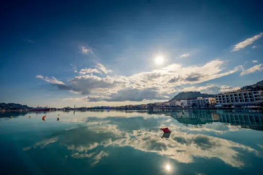 ホテル サトラダ マリーナ