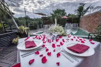 De Sarann Villa Hotels in Puok