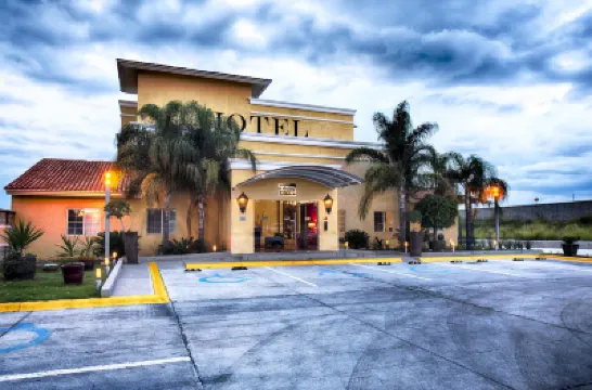 Zar Queretaro Hotels in 