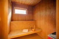 Hotel Gyllene Uttern Các khách sạn ở Jonkoping