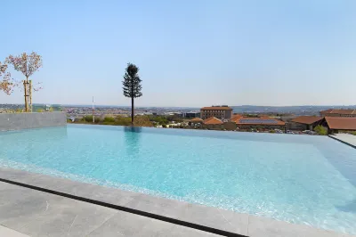 Ellipse Waterfall 31001 Hotels near Johannesburg Grand Central Apt