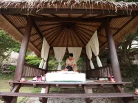 Samawa Seaside Resort - سبا