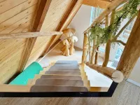 Magic Mushroom A-Frame Cabin with wood-burning hottub