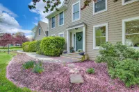 Heated Pool, 6 Acres: Beacon Area Vacation Rental