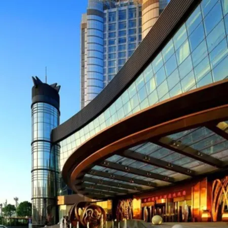 Taizhou International Hotel Отели рядом с достопримечательностью «Baiyun Pavilion»