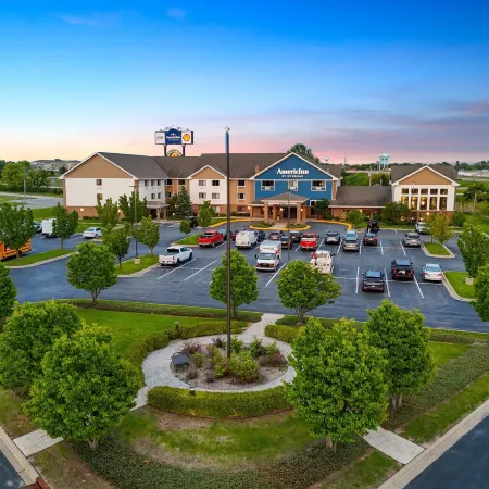 AmericInn by Wyndham Green Bay East