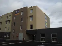 Ace Hotel Poitiers Hotel dekat Parc des Expositions de Grand Poitiers