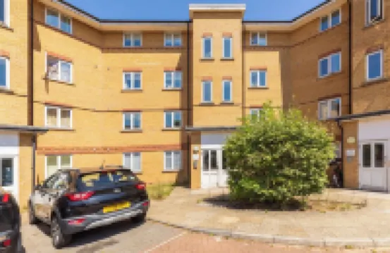 天際港灣現代2卧室公寓，提供免費停車和4K電視