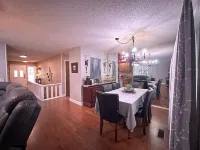 Spacious 3 Bedroom Townhouse newly renovated!