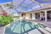 3 Mi to Bonita Beach: Outdoor Oasis w/ Pool & Spa! - Homestays