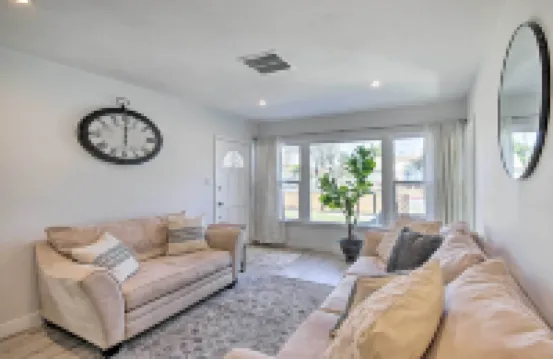 諾沃克度假屋帶泳池 ~ 11英里到迪士尼樂園 諾沃克酒店