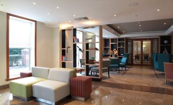 Holiday Inn Express London - Heathrow T5