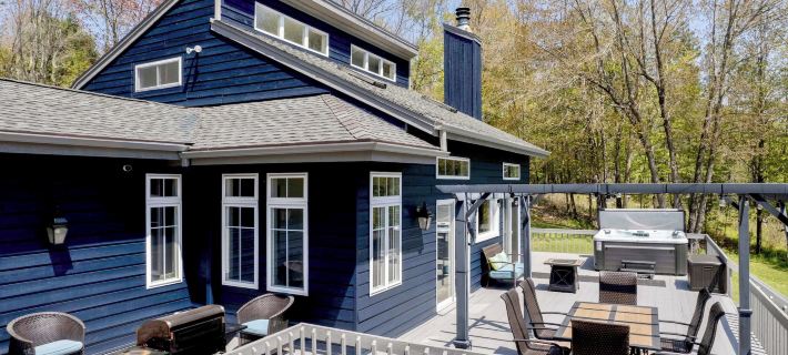 'The Mountain House:' Windham Retreat w/ Hot Tub! Hotels in Windham