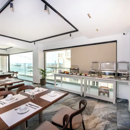 EdgeWater Beach Hotel