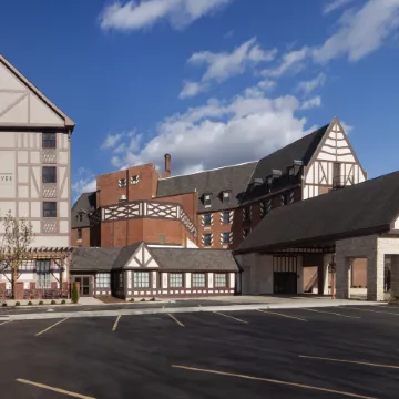 Hotel Royer Urbana Champaign, Tapestry Collection by Hilton Отели в г. Шампейн