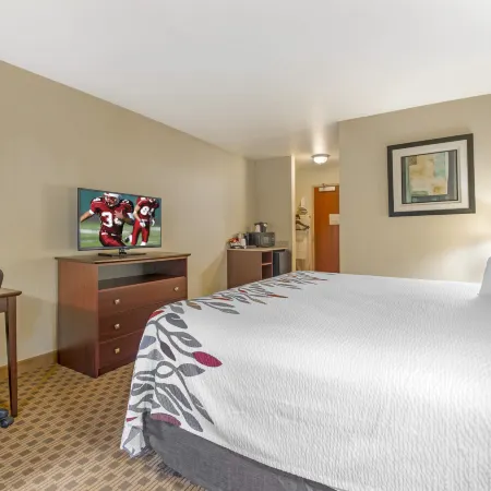Red Roof Inn Charlestown