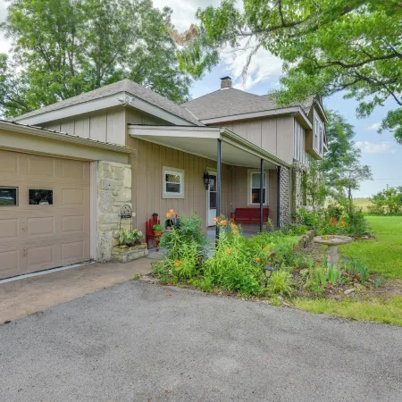 Countryside Retreat w/ Pasture Views in Hominy
