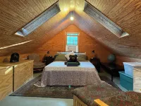 Holiday Special! Hot Tub, Gourmet Kitchen, Slopes 5 Mins Away, Come Enjoy!