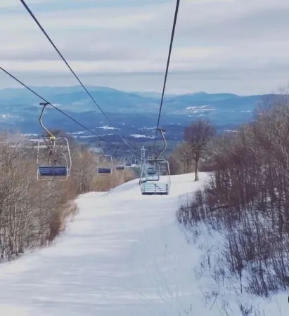 Tenney Mountain Getaway - Ski In/Ski Out; Lake, Hiking Trails, PSU Nearby!