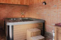 Hameau Mukhrani Hotels in Kaspi