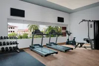 Four Points by Sheraton Batam - Gym