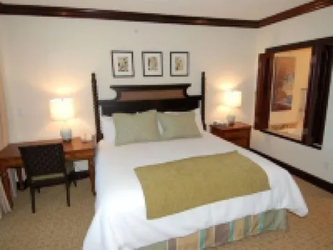 CROWN JEWEL PENTHOUSE D406! UNFORGETABLE OCEAN VIEWS! Hotels in Kapaa