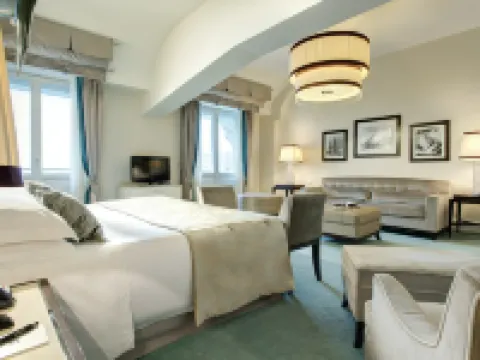 サボイア エクセルシオール パレス トリエステ スターホテルズ コレッツィオーネ トリエステのホテル