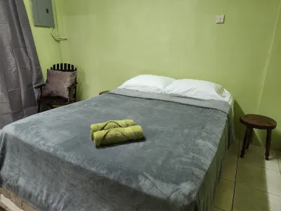 Charming 2-bedroom apartment with WiFi and AC in delightful Diego Martin Hotels in 