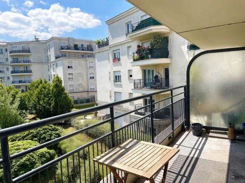Appartement Dans Résidence de Copropriétaire Très Calme Hotels in Le Bourget
