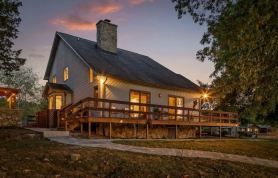 Hiwassee Riverfront 6 Br / 4.5 BA House