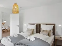 Modern KüstenHygge 1 with garden & parking space Hotels in Westerdeichstrich