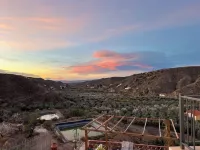 Rambla Retreats Apt Rojo, shared pool & hot tub.  Great views of Rambla de Oria