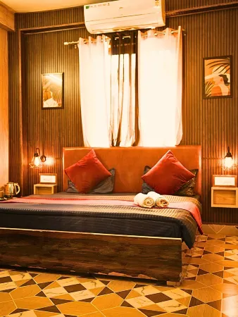 Skyard Rishikesh, Laxman Jhula Отели рядом с достопримечательностью «Eden Rock River Resort»