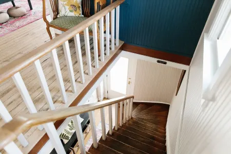 Maison 704; A Downtown Charlevoix Vintage Charmer Отели в г. Чарлвуа