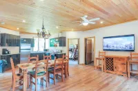 Hopes Hidden Gem, Two Bedroom Cozy House.