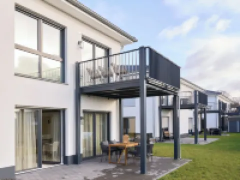 Bernstein Apartment #2 on the Goitzsche with direct lake view Hotels in Pouch