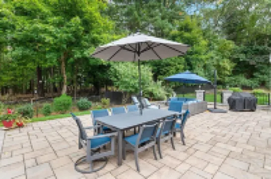 Andover in-town, 3-bedroom furnished home, single level living & 2-car garage