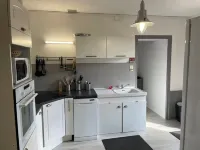 Lakeside country house. 25 min from puy du fou. Nature and calm Hotels in Monsireigne