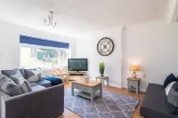 Modern three bedroom home in Castle Donington Hotel a Castle Donington