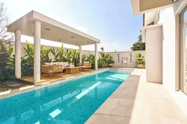 รูปภาพของ4Br Art-Luxury Pool Villa - Cozy Sala & WiFi