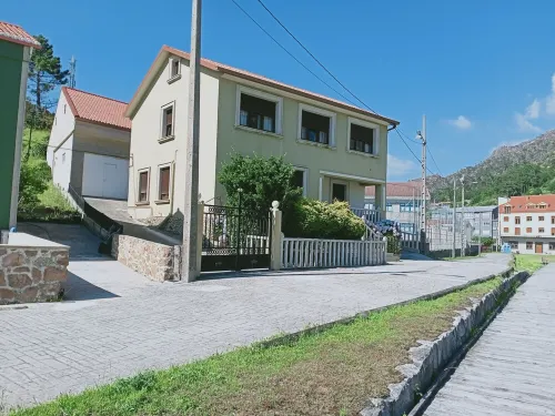 Mar y Naturaleza Hotels in Comarca de Muros