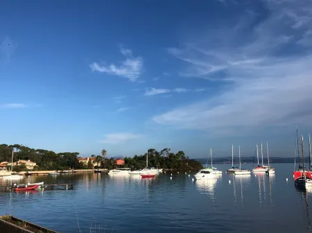 Rent house on the island of Porquerolles with exceptional location 6 sleeps Отели рядом с достопримечательностью «Иль д'Иер»